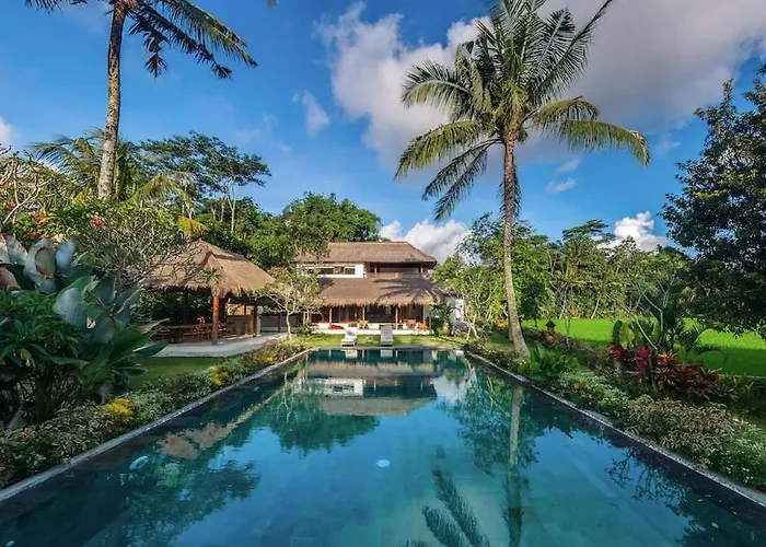 Arcadia Villa *